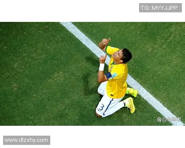 足球巨星持枪事件引发热议 体育界震惊社交媒体广泛讨论