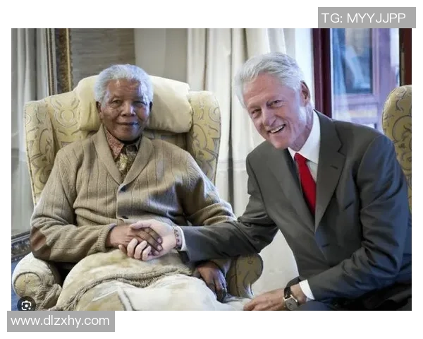 非洲足球队黑人球星的崛起与影响力：传奇人物及其足球生涯回顾